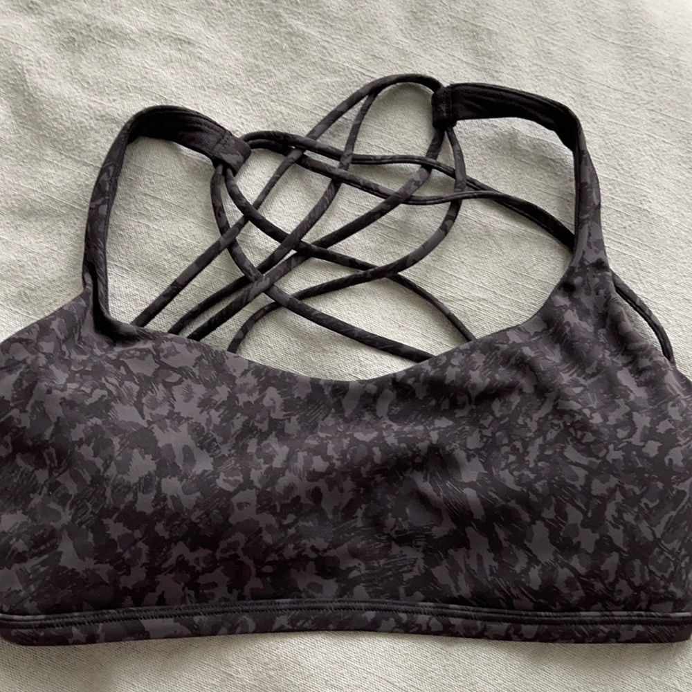 Lululemon Free to be Bra Wild size 6
